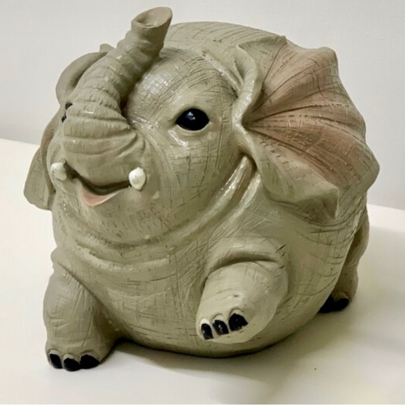 Vintage Round Fat Rotund Happy Frolicking Playful Baby Elephant Figurine - Picture 3 of 10